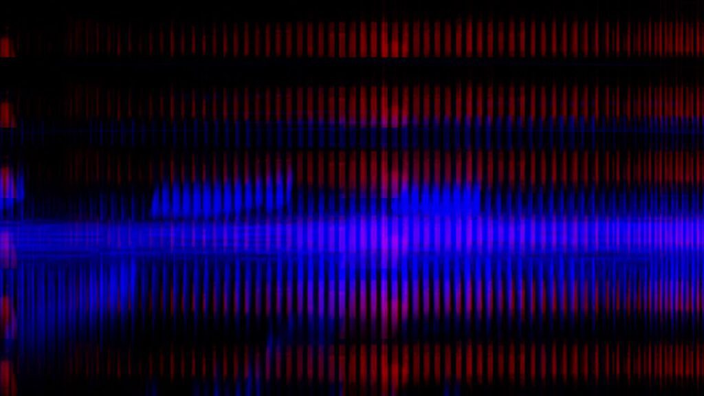 Red & Blue Screen Glitch - Analog / Digital Light Overlay Loop